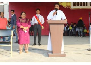 Farewell Celebration Of Mrs.Amita Benjamin From KG.Wings