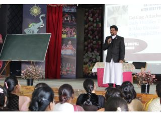 Teachers Workshop:    Rev Dr Joseph Vellanal , Principal MCS Palampur Gave A Workshop For Our Teachers On ‘ Being Best Teacher By Making Best Students’